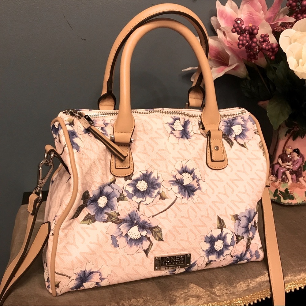 CROSSBODY OR CARRY HANDBAG